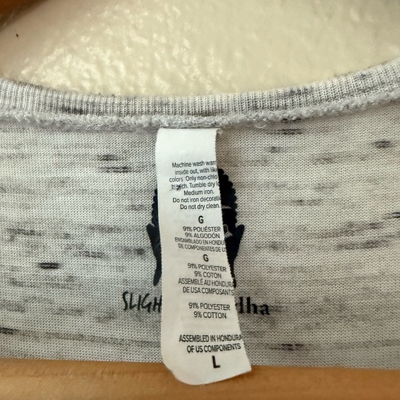 SLIGHTLY BUDDAH Gray Lotus Graphic Muscle Tank - Picture 3 of 4